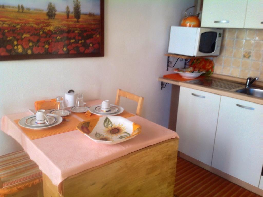 Appartamento Arancione Menaggio Cameră foto
